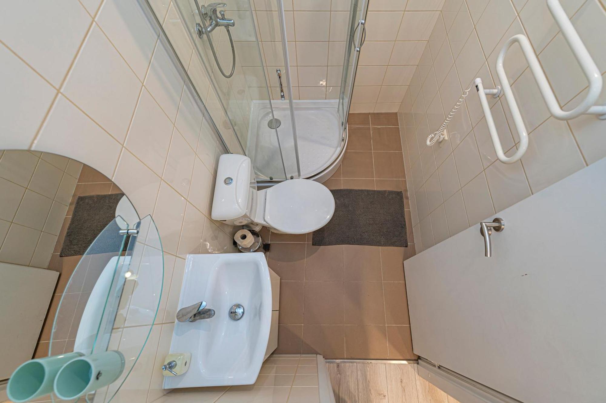 City Centre 3Bd Apartment By Hostlovers カウナス エクステリア 写真